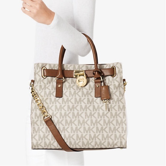 Michael Kors Hamilton Large Logo Tote - Picture 1 of 16